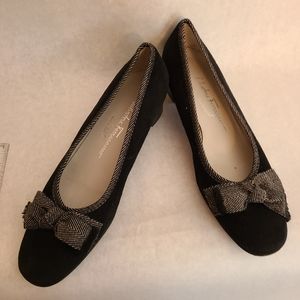 Salvatore Ferragamo Black and Grey Pumps